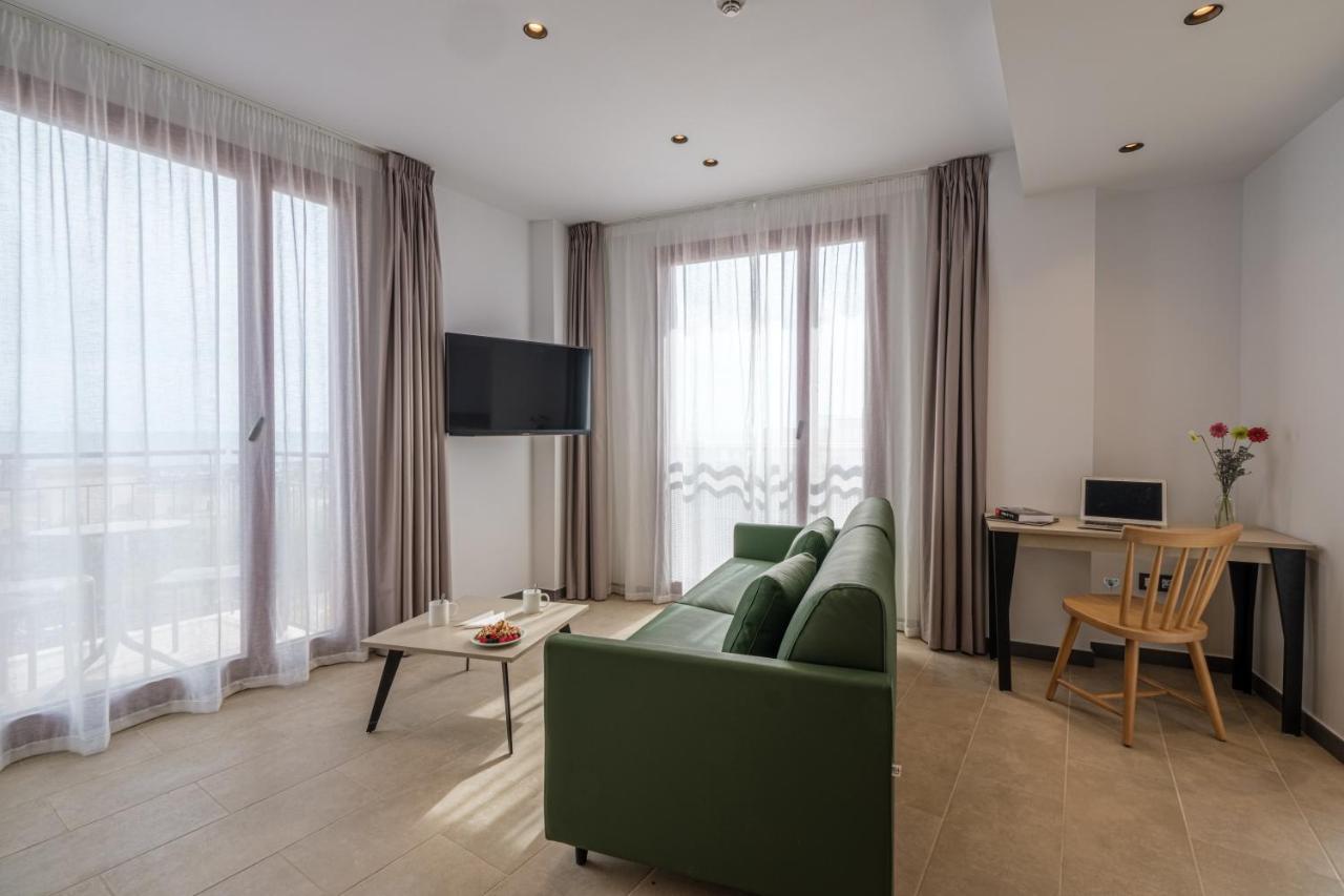Appartamento Tgna Reial 1 Tarragona Esterno foto